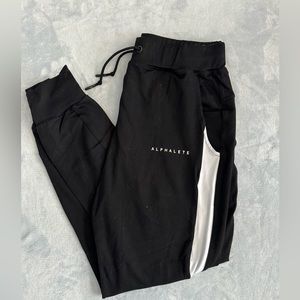 Alphalete joggers